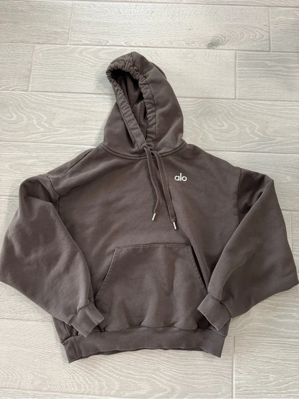 ALO YOGA Accolade Hoodie in Dark Brown Espresso GUC